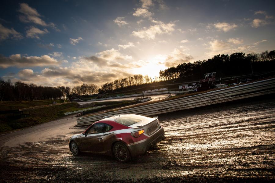  Toyota GT 86 CS-R3 Rally Car 2015 года  (фото 19 из 19)